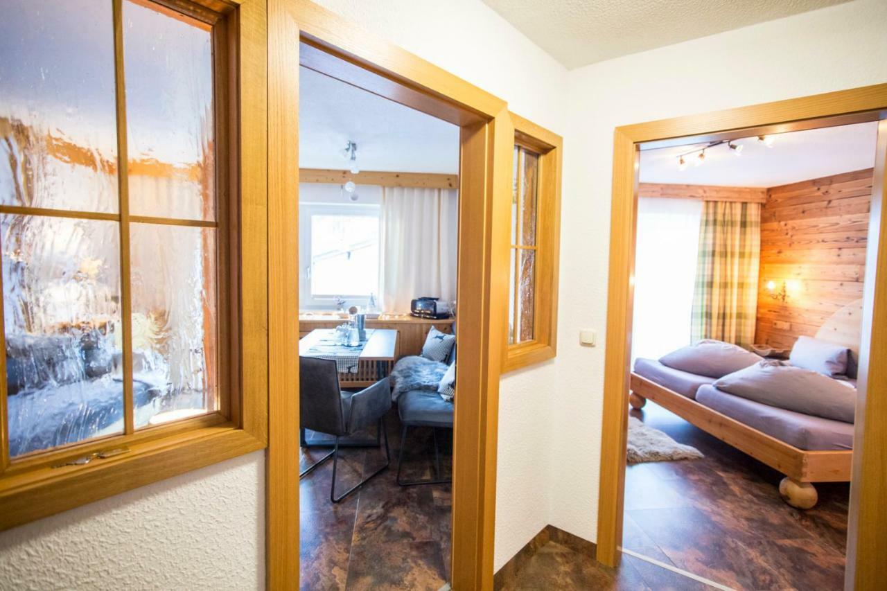 Alpen Apartments Austria Berwang Esterno foto