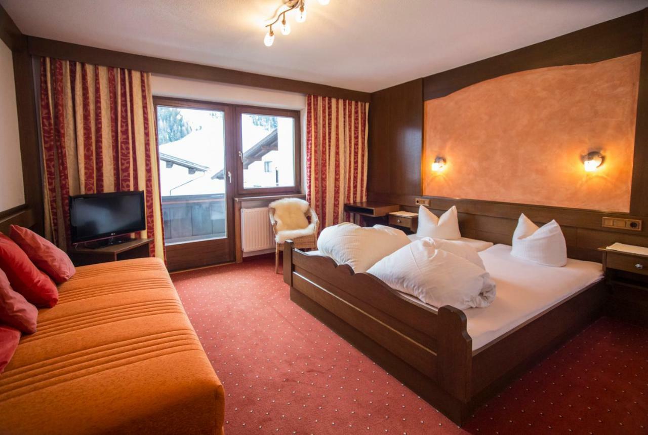 Alpen Apartments Austria Berwang Esterno foto